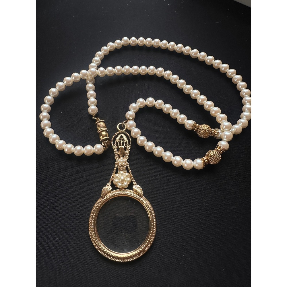 Vintage 1928 Gold & Pearl Magnifying Glass Pendant 80s-90s